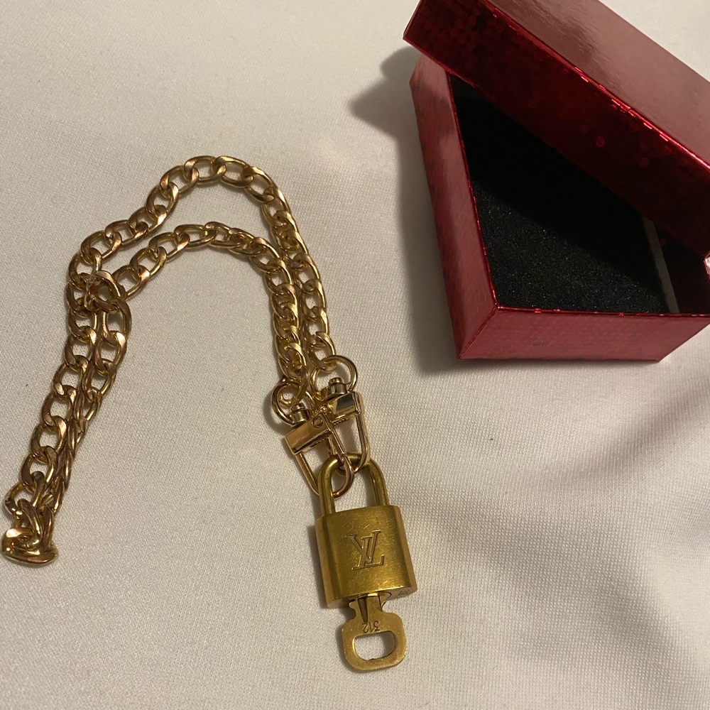 Louis Vuitton Lock & Key (Authentic)